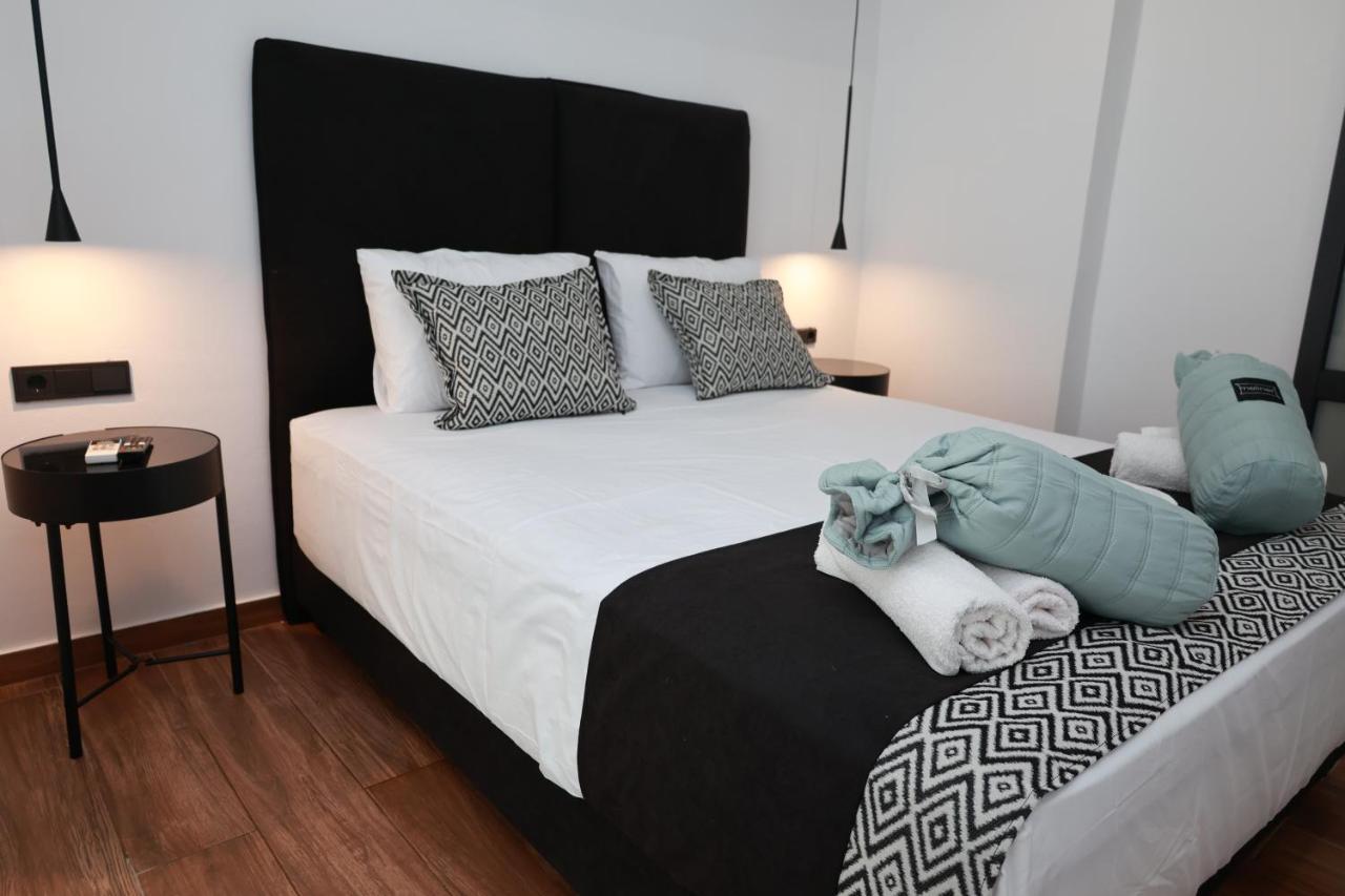 Paris-Irini Studios And Apartments Plomari Екстер'єр фото