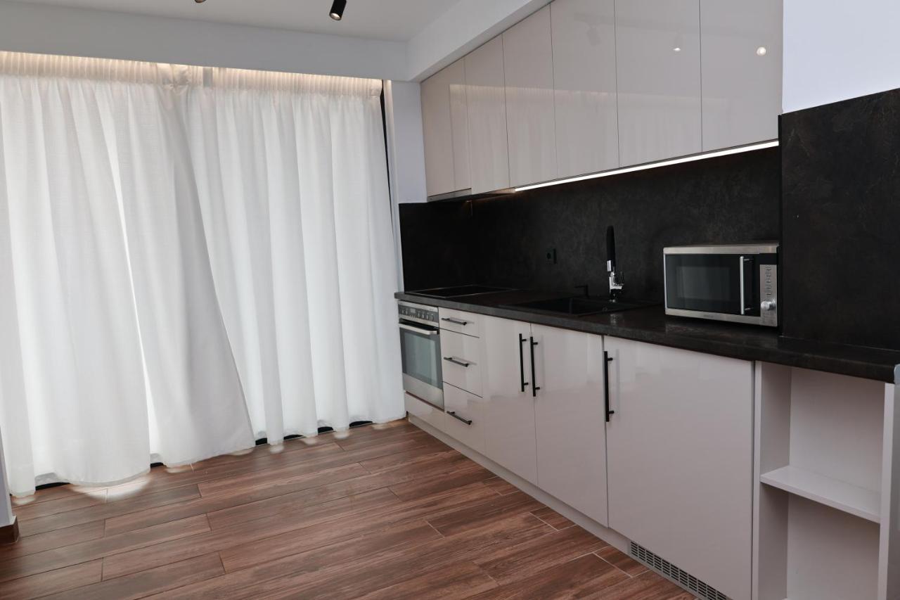 Paris-Irini Studios And Apartments Plomari Екстер'єр фото